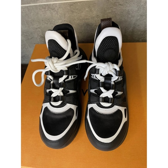 LV LV Archlight Sneaker 40 - Picture 1 of 5